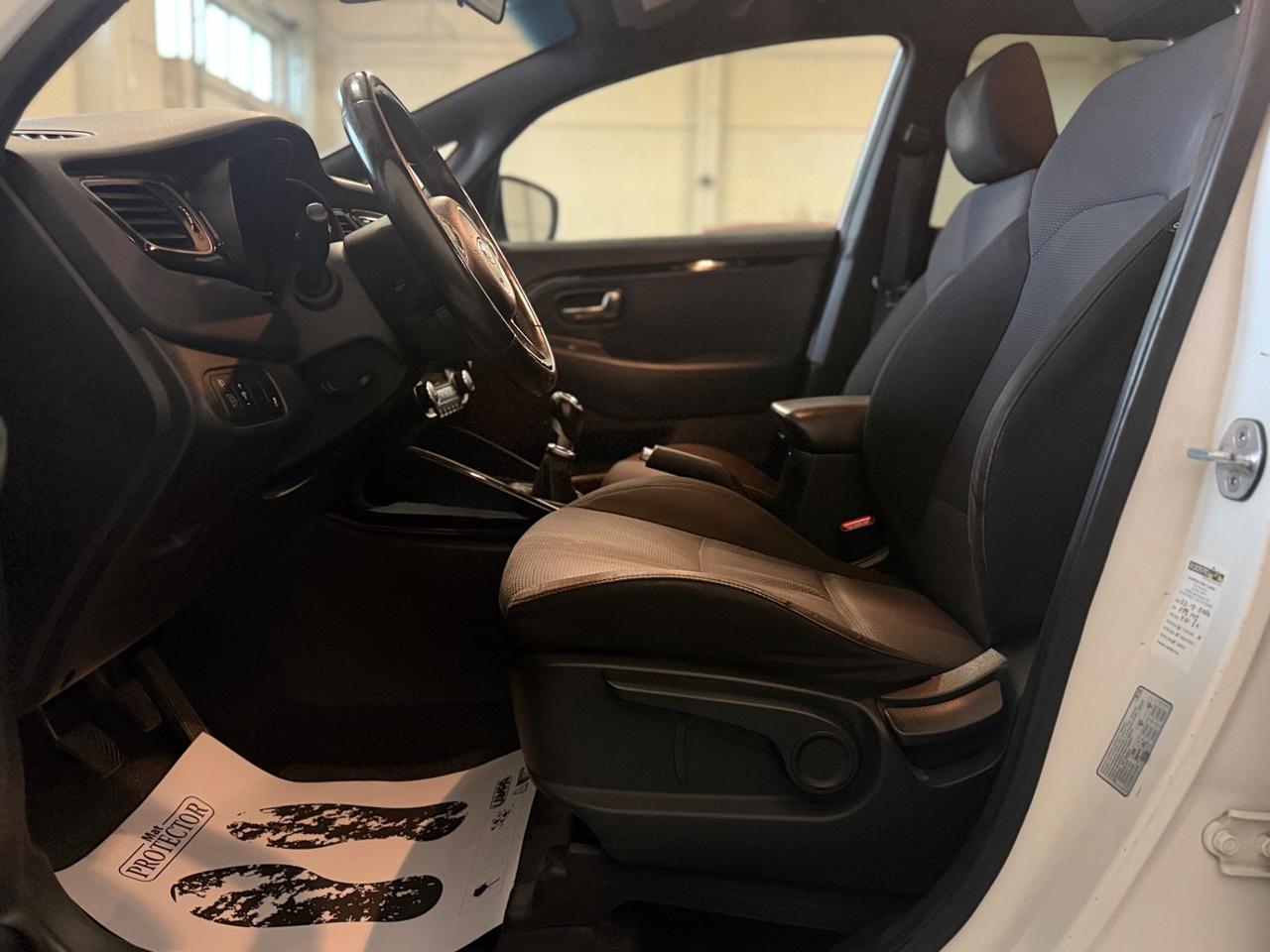 Kia Carens 1.7 CRDi 115 CV Class 7 POSTI NEOPATENTATI