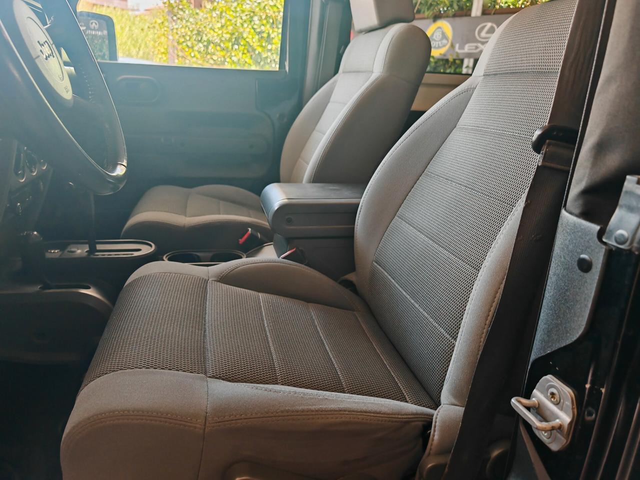 Jeep Wrangler 2.8 CRD Sahara Auto