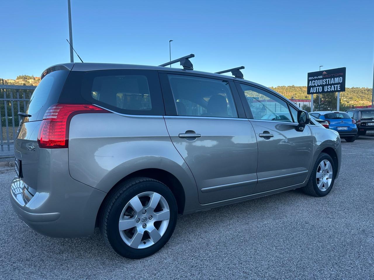 Peugeot 5008 1.6 HDi 112CV Business