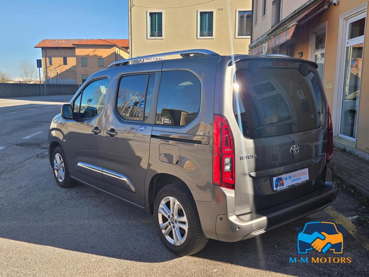 TOYOTA Proace City Verso 1.5D 100cv S&S mt6 L1 D Executive