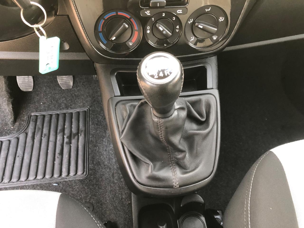 FIAT QUBO 1.3 MTJ - 95CV - UNICO PROPRIETARIO