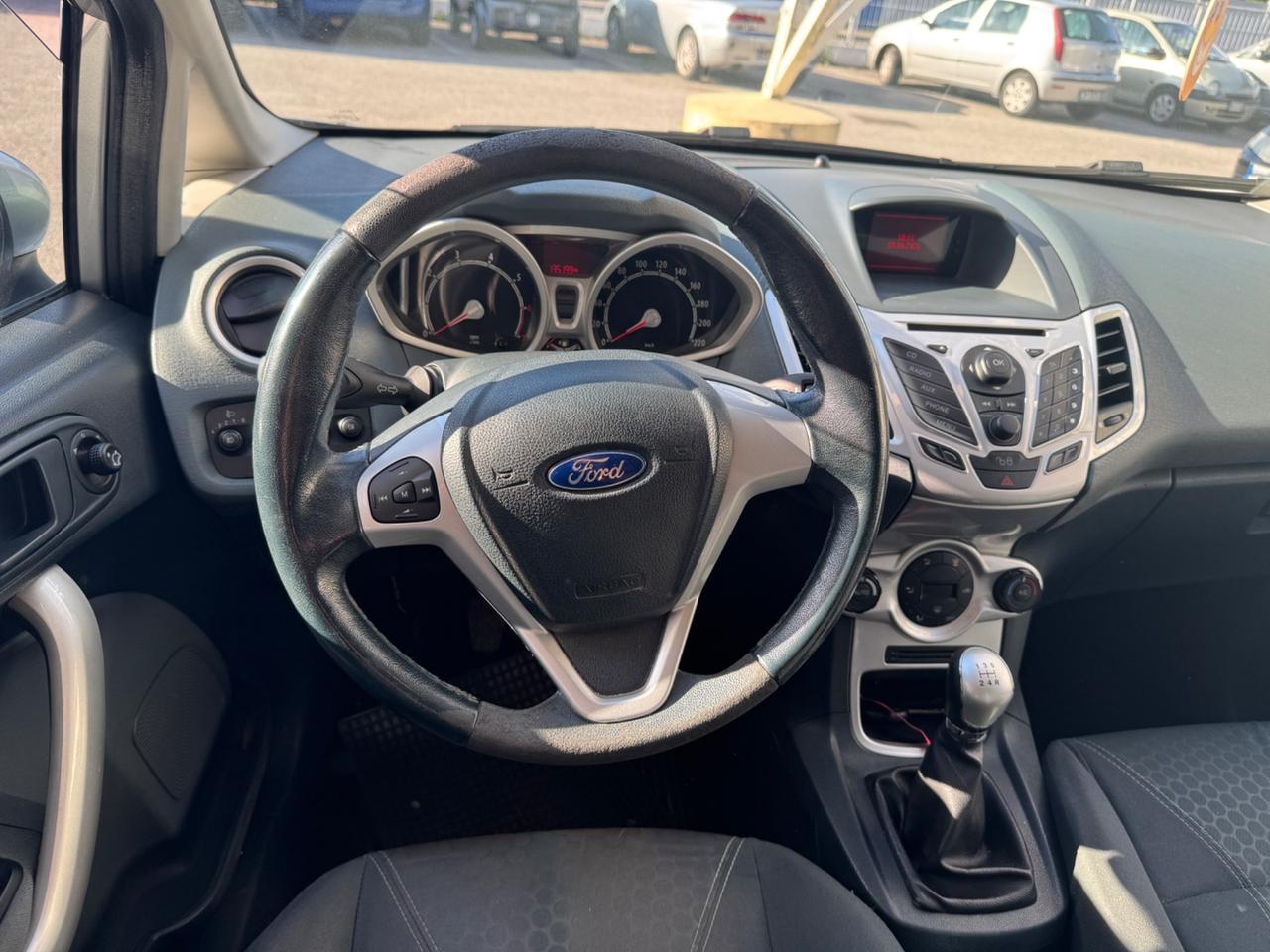 Ford Fiesta 1.2 82 CV 5 porte Titanium