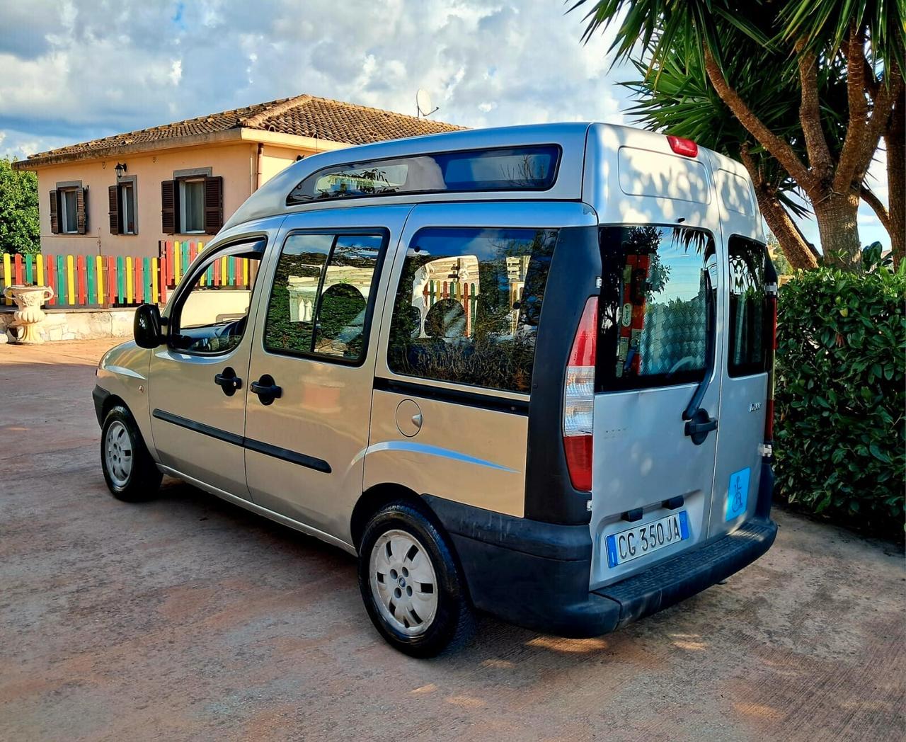 Fiat Doblo 1.6i TETTO ALTO TRASPORTO DISABILI