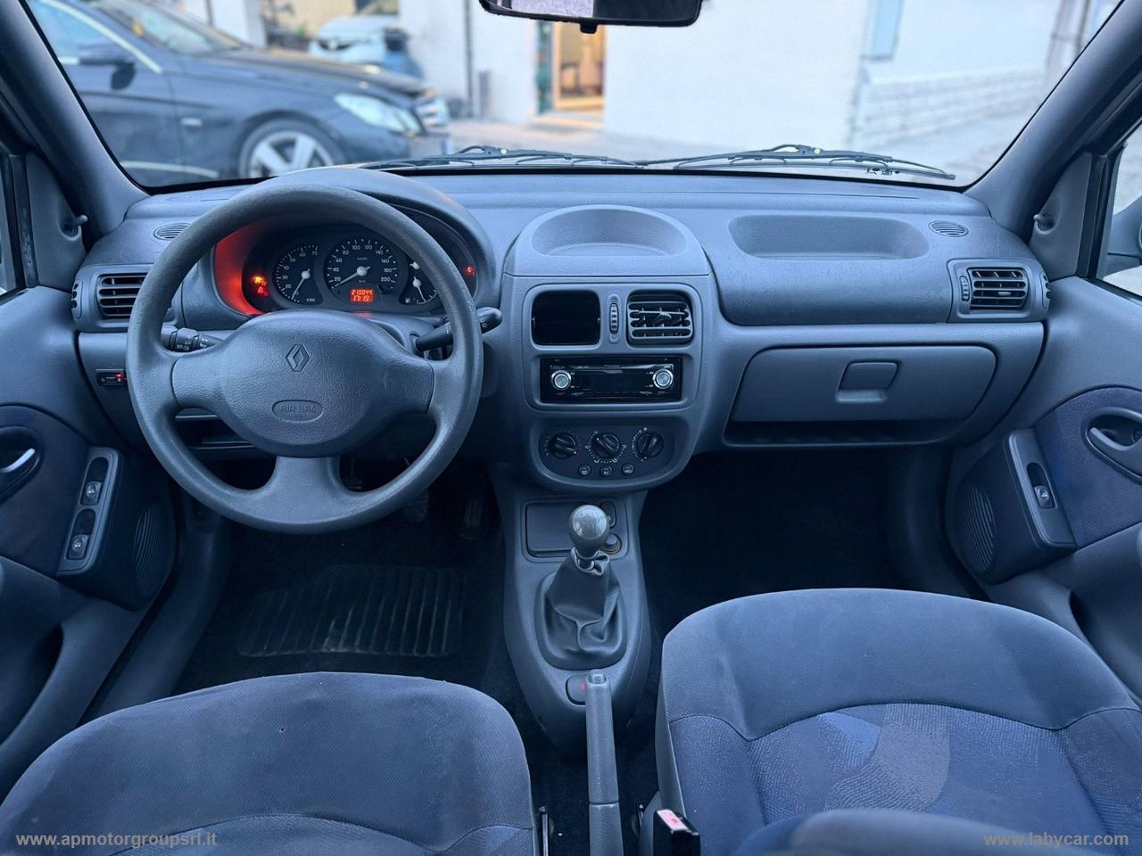 RENAULT Clio 1.2CAT 5p. RT
