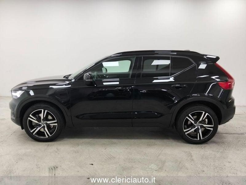 Volvo XC40 T5 Recharge Plug-in Hybrid R-design