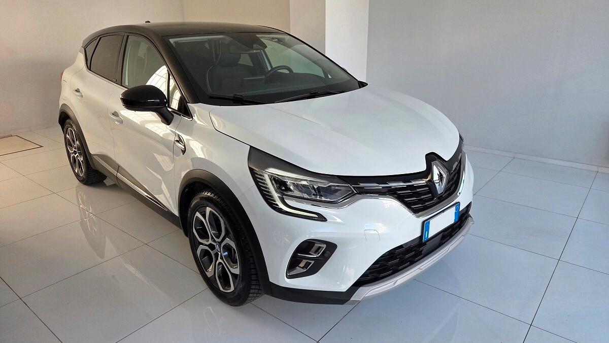Renault Captur Plug-in Hybrid E-Tech 160 CV Intens