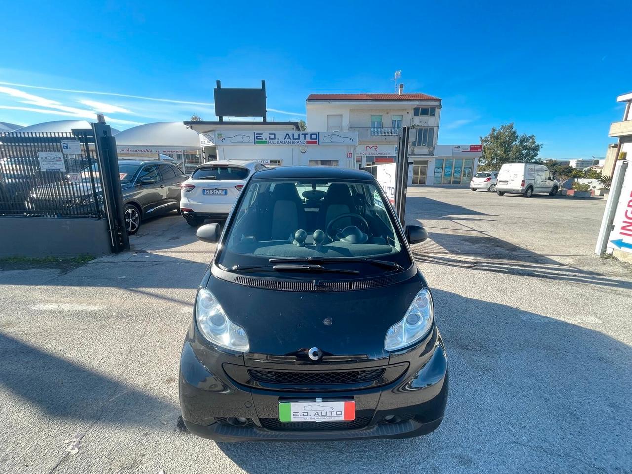 Smart ForTwo 1000 62 kW coupé passion