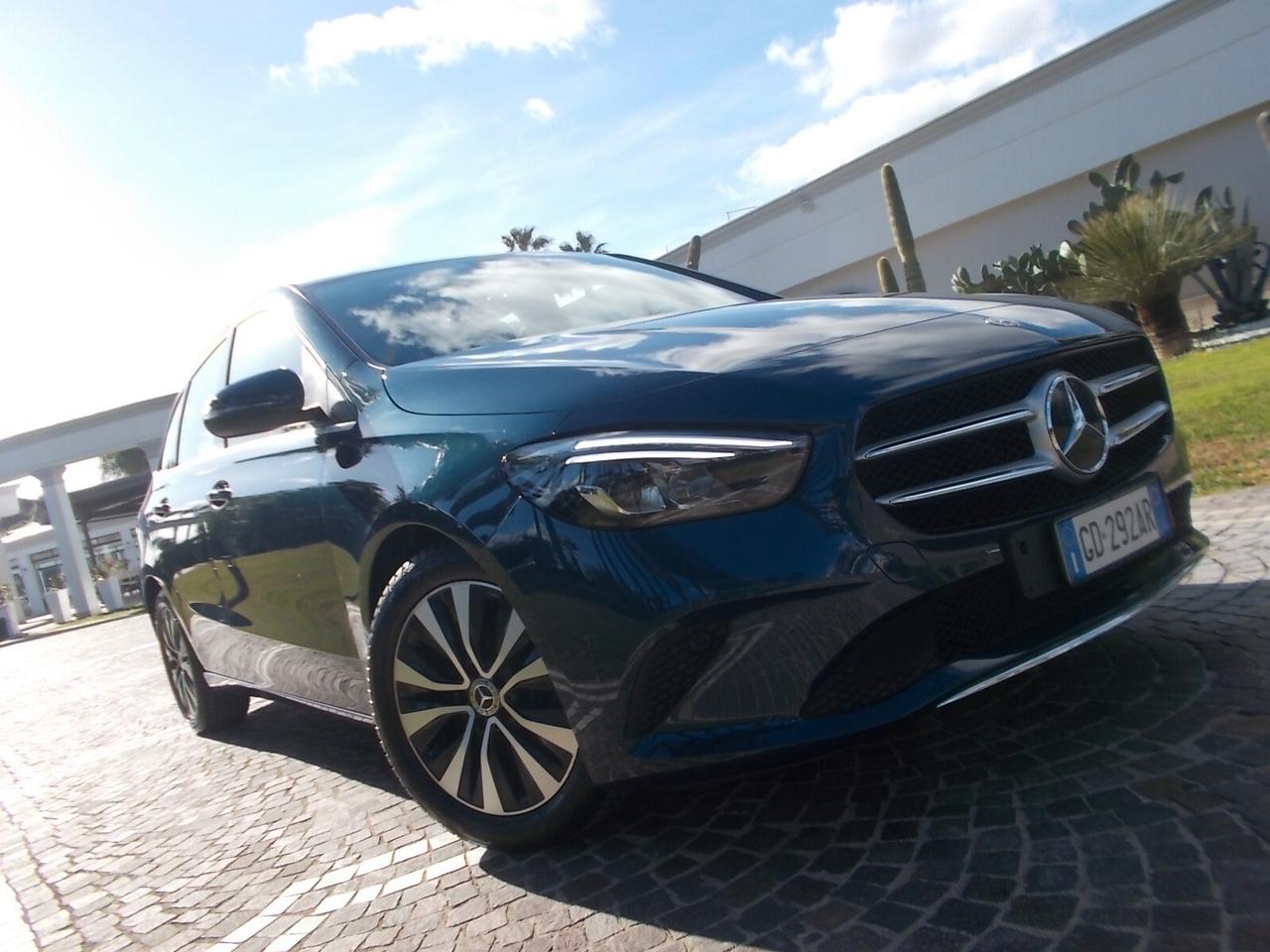 Mercedes-benz B180 1.5 dCi *FULL OPT-LUCI AMBIENT*