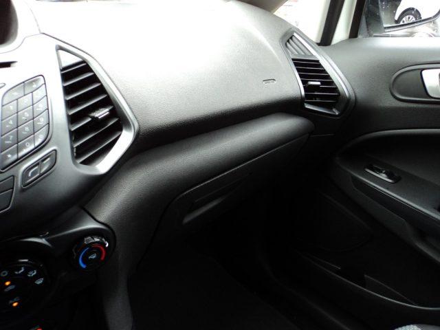 FORD EcoSport 1.5 TDCi 95 CV Titanium