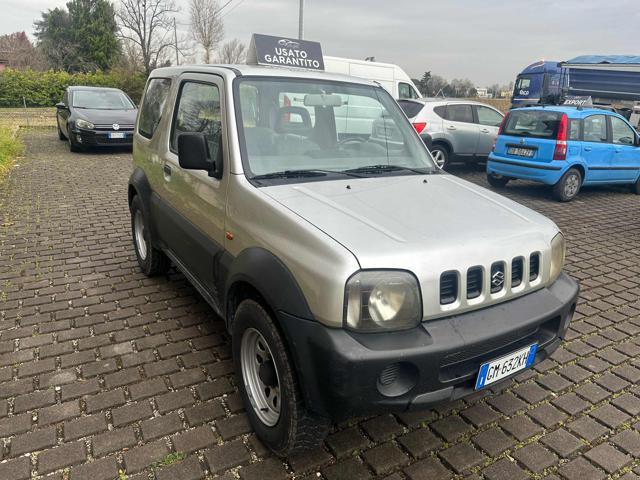 SUZUKI Jimny 1.3i 16V cat 4WD JLX