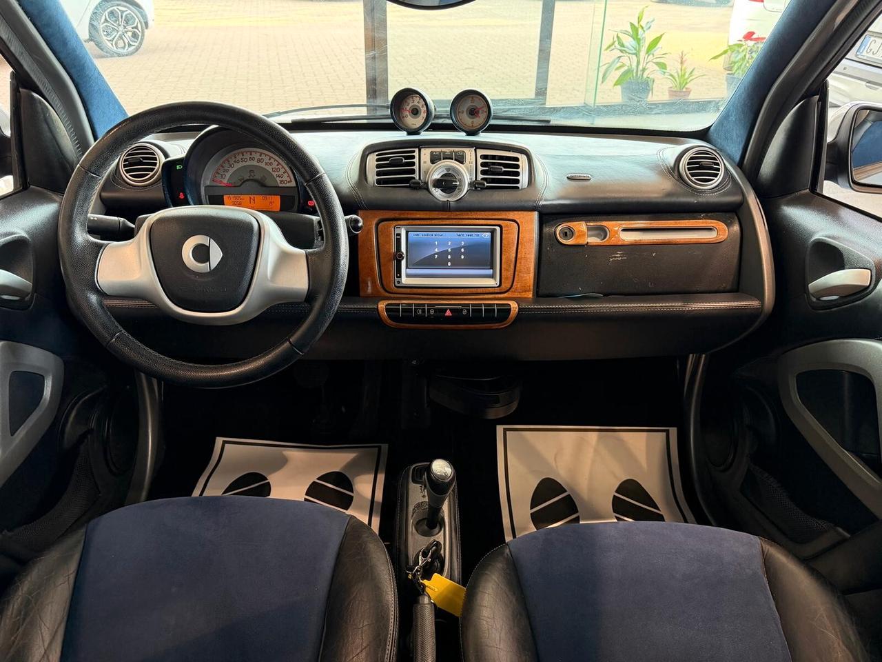 Smart ForTwo 1000 62 kW coupé passion