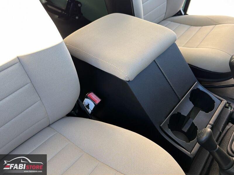 Land Rover Defender 90 2.2 TD4 122 Cv N1 4 Posti - Replica HERITAGE