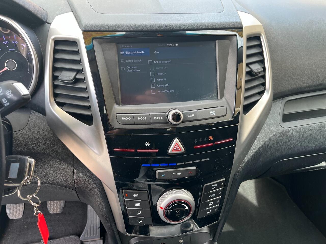 Ssangyong Tivoli 1.6d 115 cv km certificati unico proprietario 2019