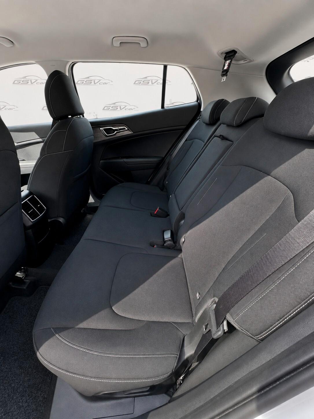 KIA SPORTAGE - ANNO 2023 - CAMBIO AUTOMATICO