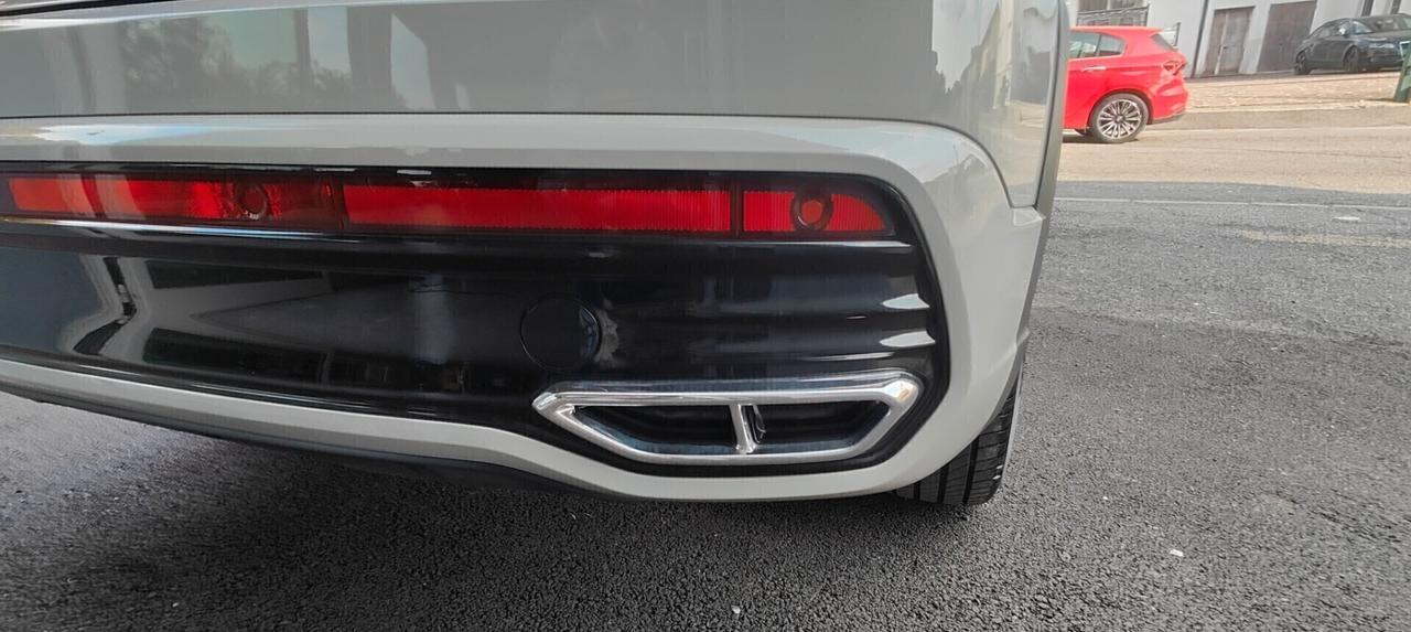 Volkswagen Taigo 1.0 TSI 115 CV DSG R-Line