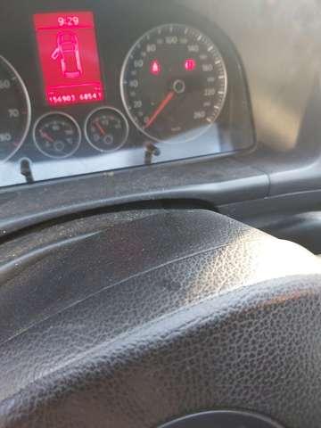 Volkswagen Touran 1.6 fsi