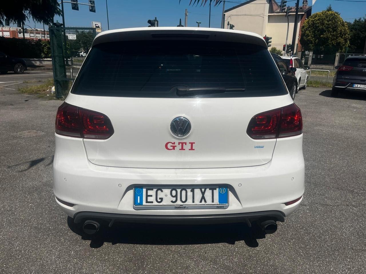 Volkswagen Golf GTI 2.0 TSI DSG 5p. - 2011