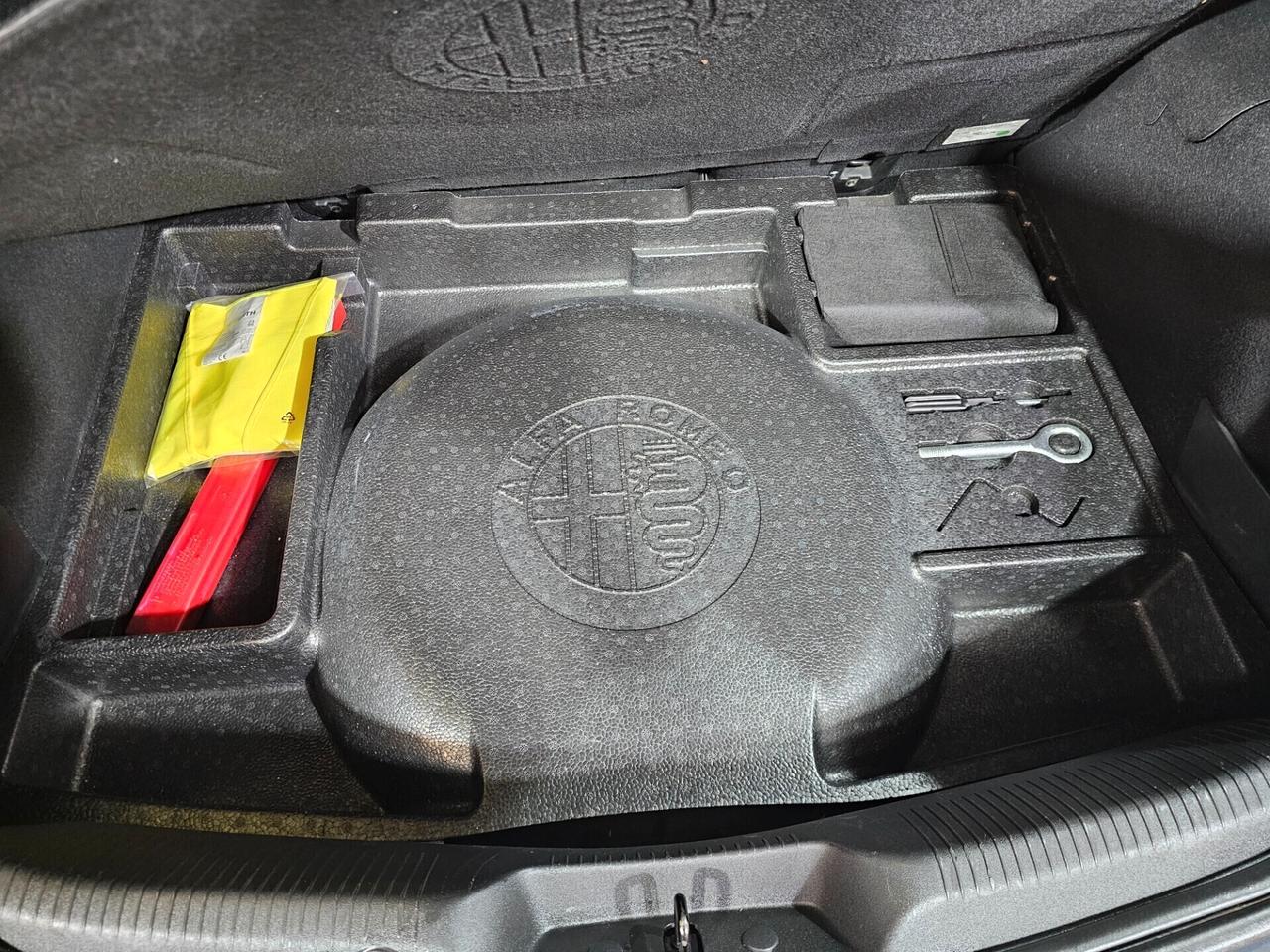 Alfa Romeo Giulietta 1.4 Turbo 120 CV GPL Super