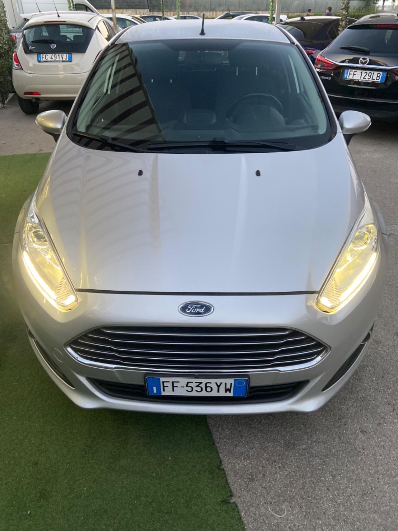 Ford Fiesta 1.5 TDCi 75CV TITANIUM GARANZIA 11/24