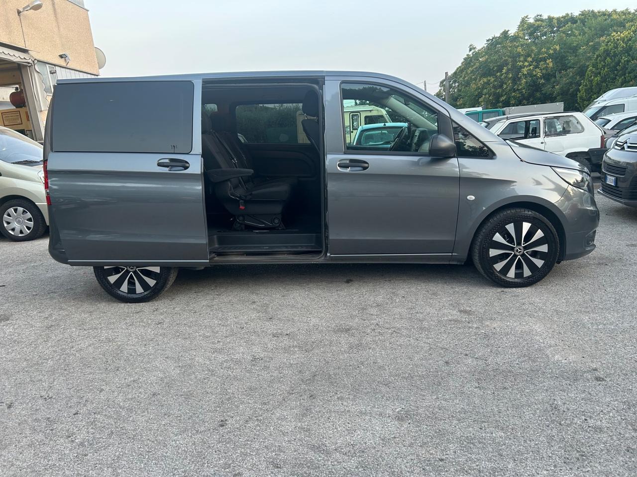 Mercedes-benz Vito 2.2 119 CDI Mixto Automatico