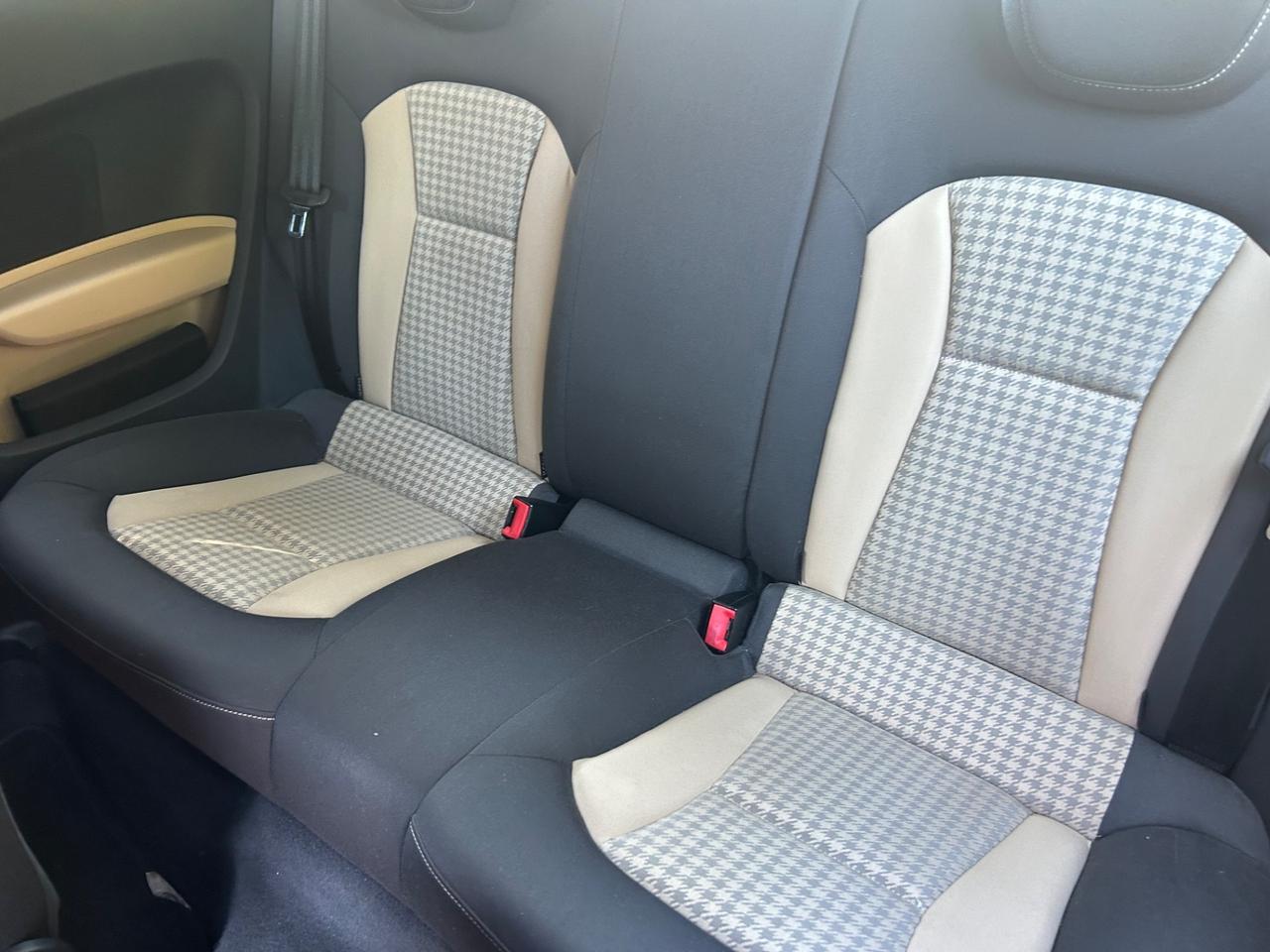 Audi A1 1.4 TFSI S tronic Ambition