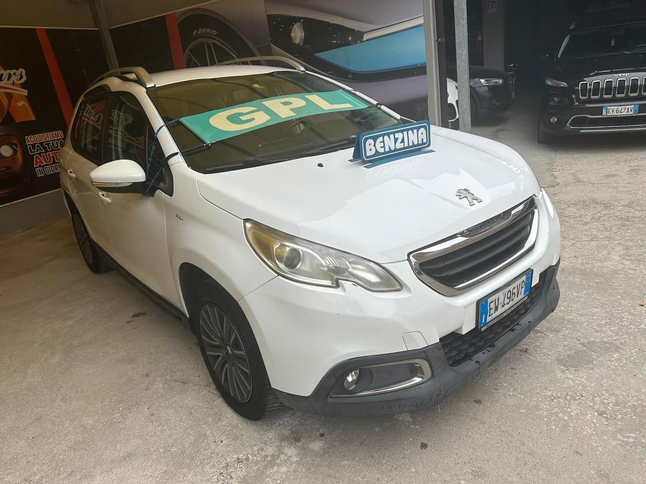 Peugeot 2008 1.2cc gpl 12 mesi garanzia-2014