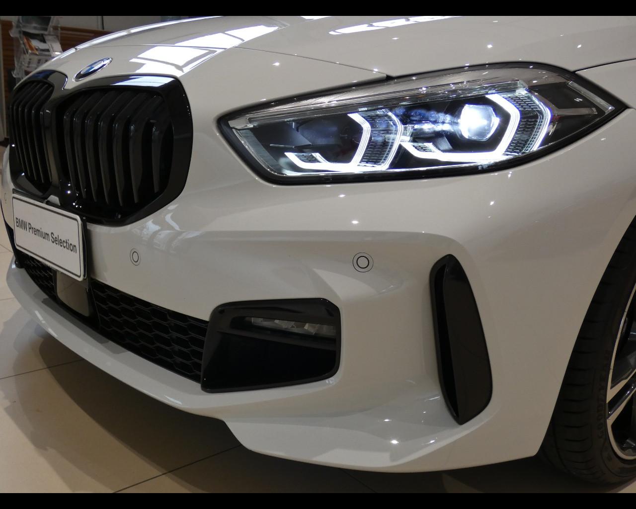 BMW Serie 1 (F40) - 116d 5p. Msport