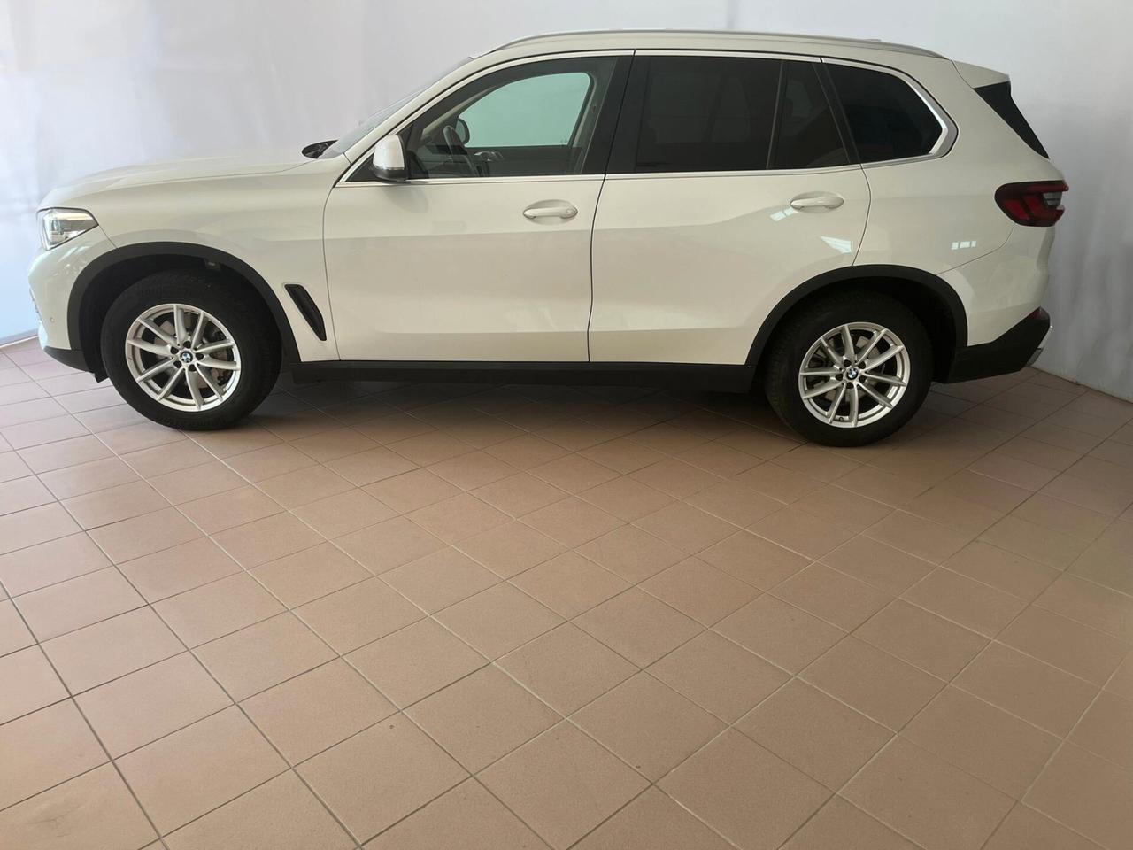 Bmw X5 xDrive25d Business - 692 -