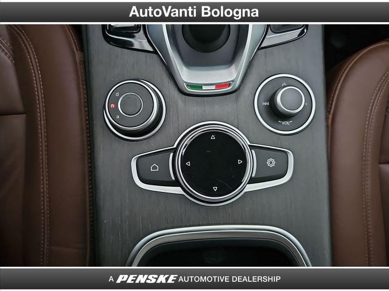 Alfa Romeo Stelvio Stelvio 2.2 tI Veloce Q4 210cv auto