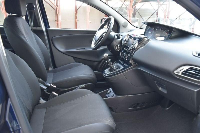 Lancia Ypsilon 1.2 69 CV 5 porte GPL Ecochic Gold