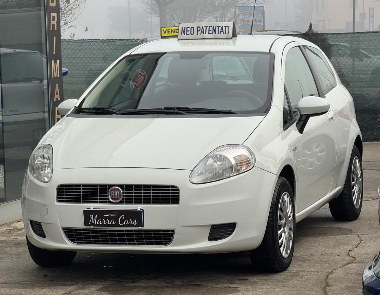 Fiat Grande Punto 1.4 3 porte - Neopatentati