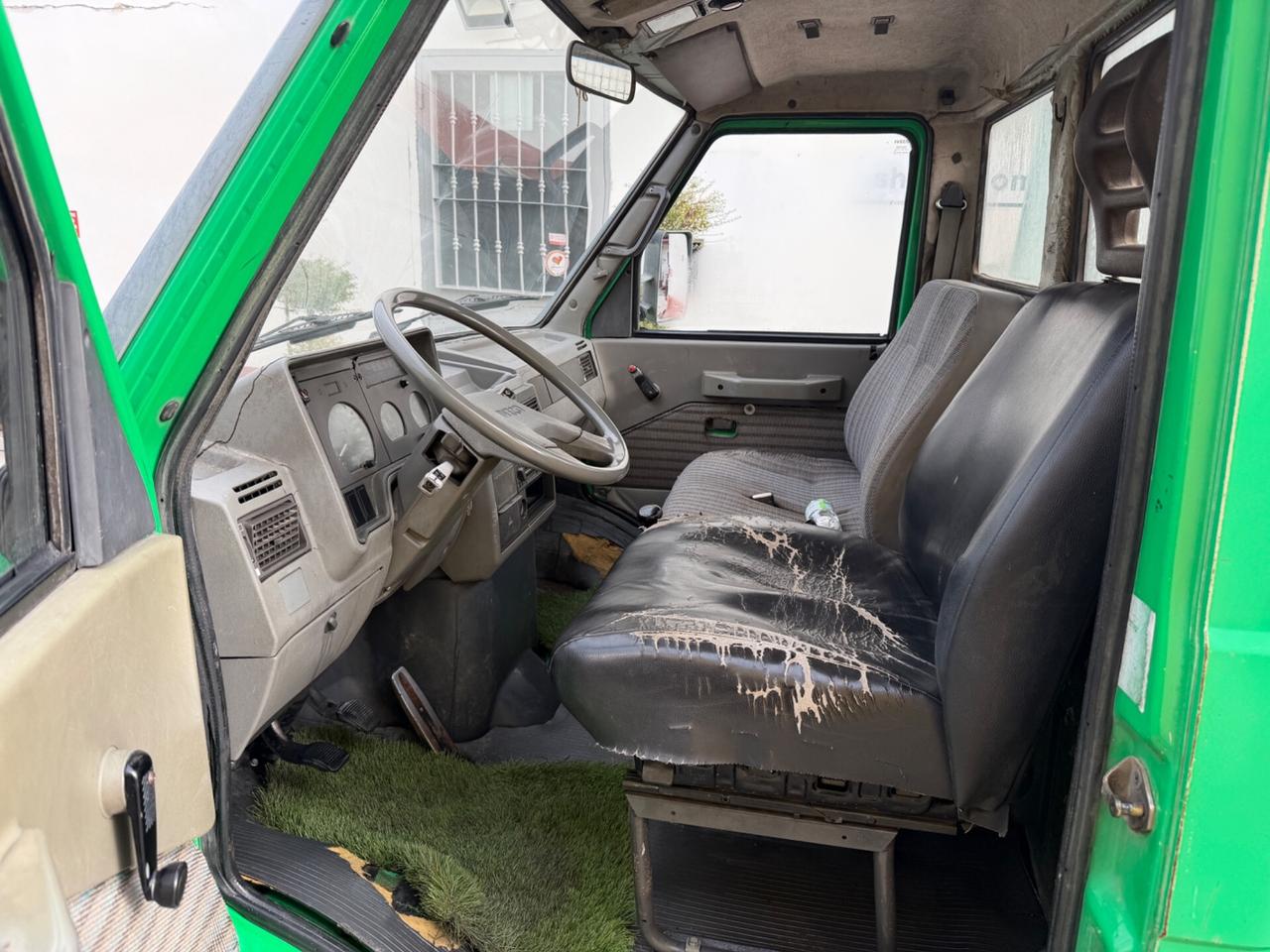 Iveco Daily 35c8 ribaltabile trilaterale