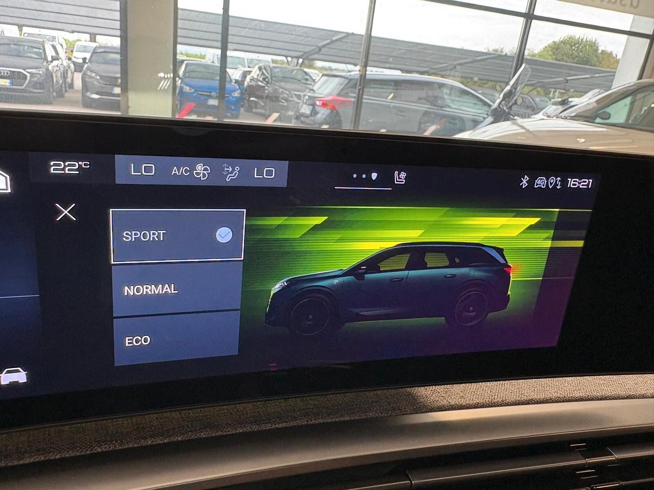 Peugeot 5008 GT EXCLUSIVE motore elettrico (73 kWh) SPOTICAR