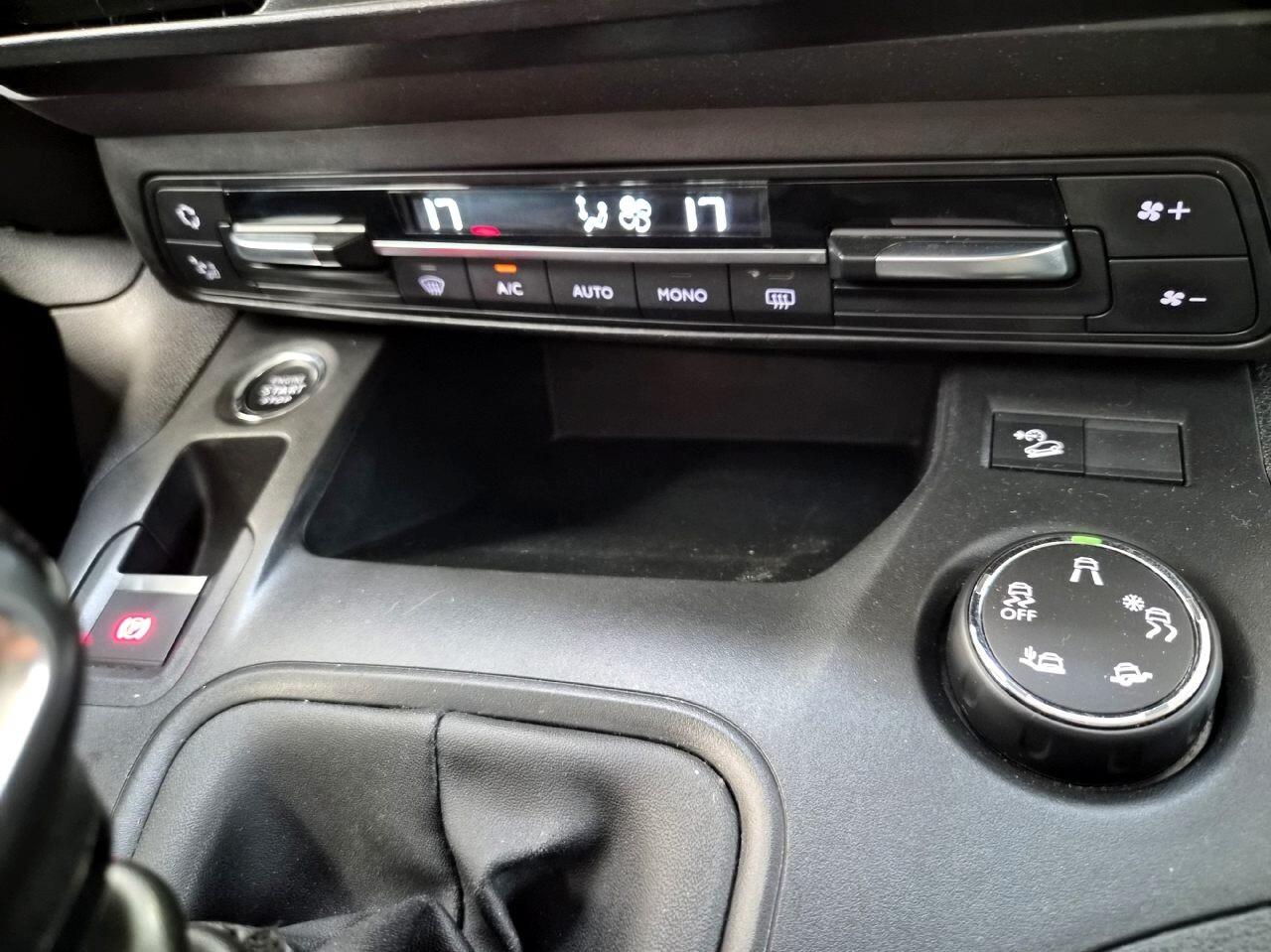 Citroen Berlingo 1.2 M Shine FULL Opt.