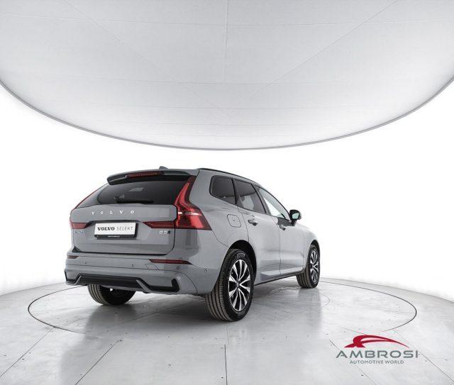 VOLVO XC60 2.0 b5 Plus Dark awd auto