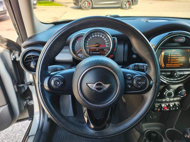 MINI Cooper 1.5 5 porte