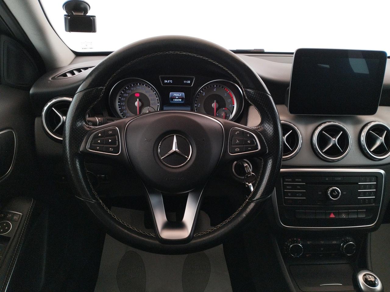 Mercedes-benz GLA 200 d Sport