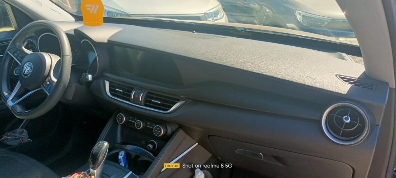 Alfa Romeo Stelvio 2.2 Turbodiesel 180 CV AT8 RWD Business (Prezzo con Finanziamento)
