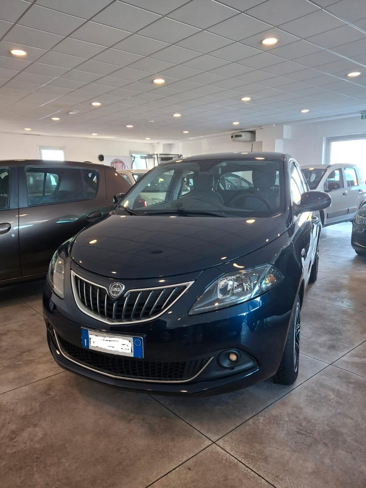 Lancia Ypsilon 1.0 FireFly 5 porte S&S Hybrid Ecochic Gold
