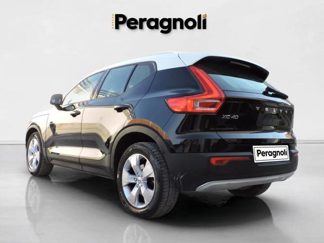 VOLVO XC40 D3 AWD Geartronic Momentum