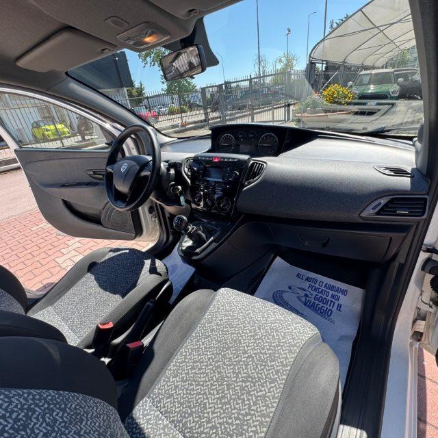 LANCIA Ypsilon 1.2 5 PORTE 5 POSTI ELEFANTINO BLU AZIENDALE