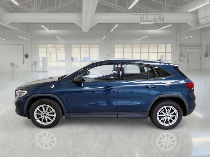 MERCEDES-BENZ GLA 200 d Automatic Business Extra