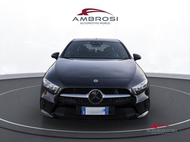 MERCEDES-BENZ A 180 180 d Business - PER OPERATORI DEL SETTORE