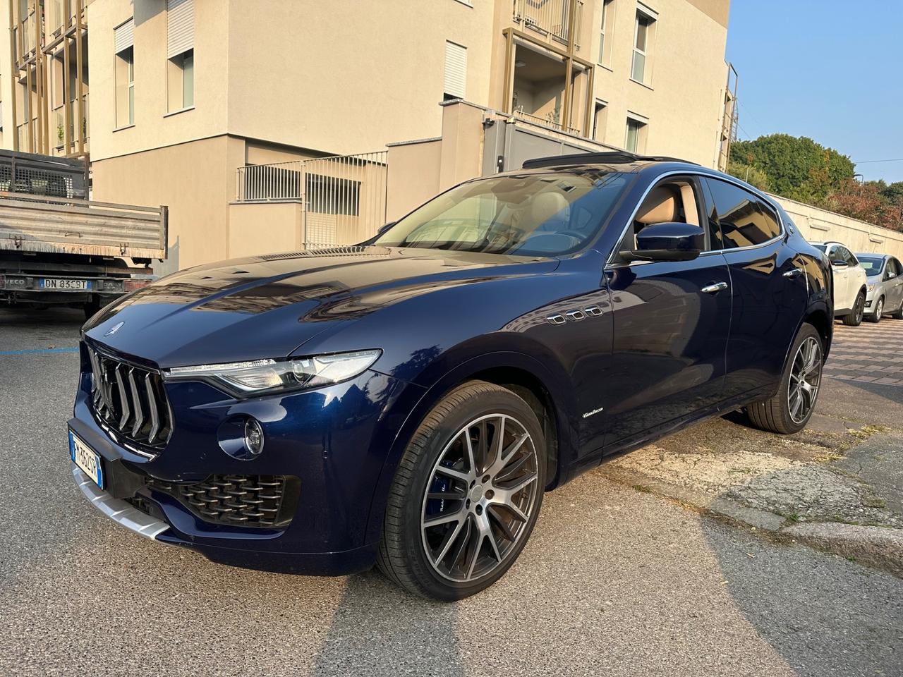 Maserati Levante V6 AWD Granlusso - FULL OPTIONAL