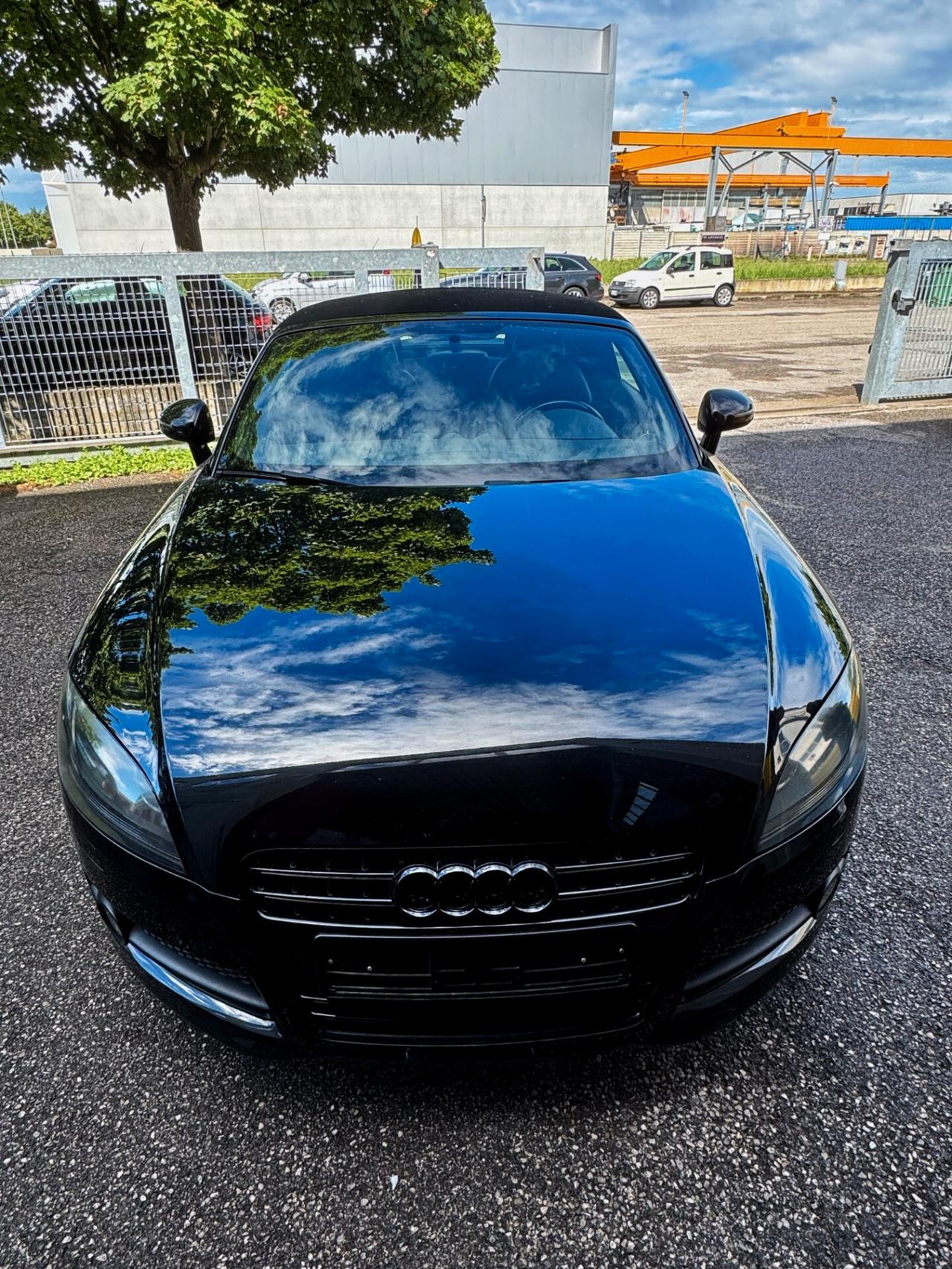 Audi TT Roadster 2.0 TFSI