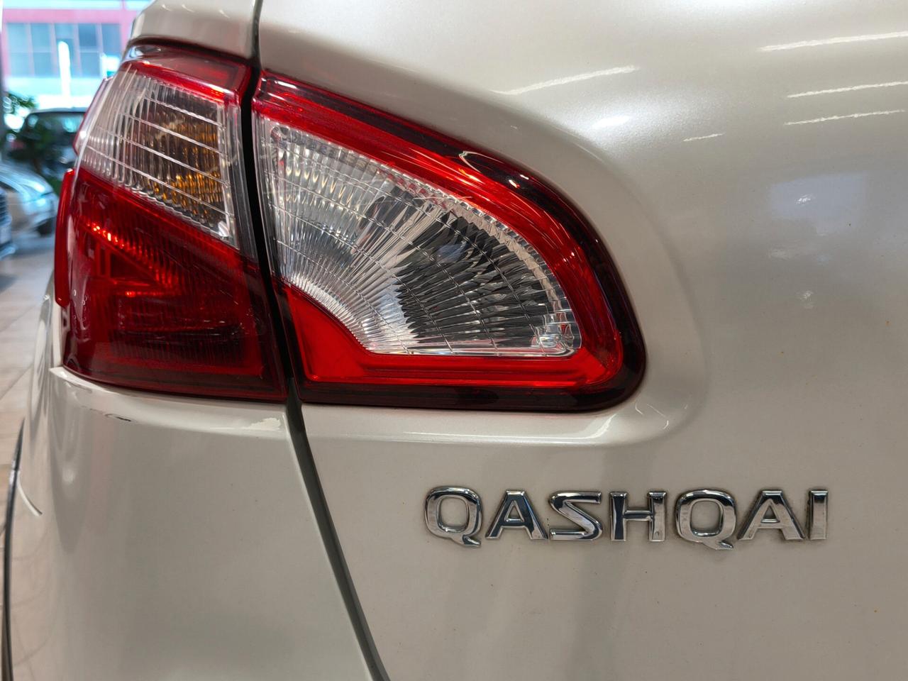 Nissan Qashqai 1.6 dCi DPF Tekna 4x4