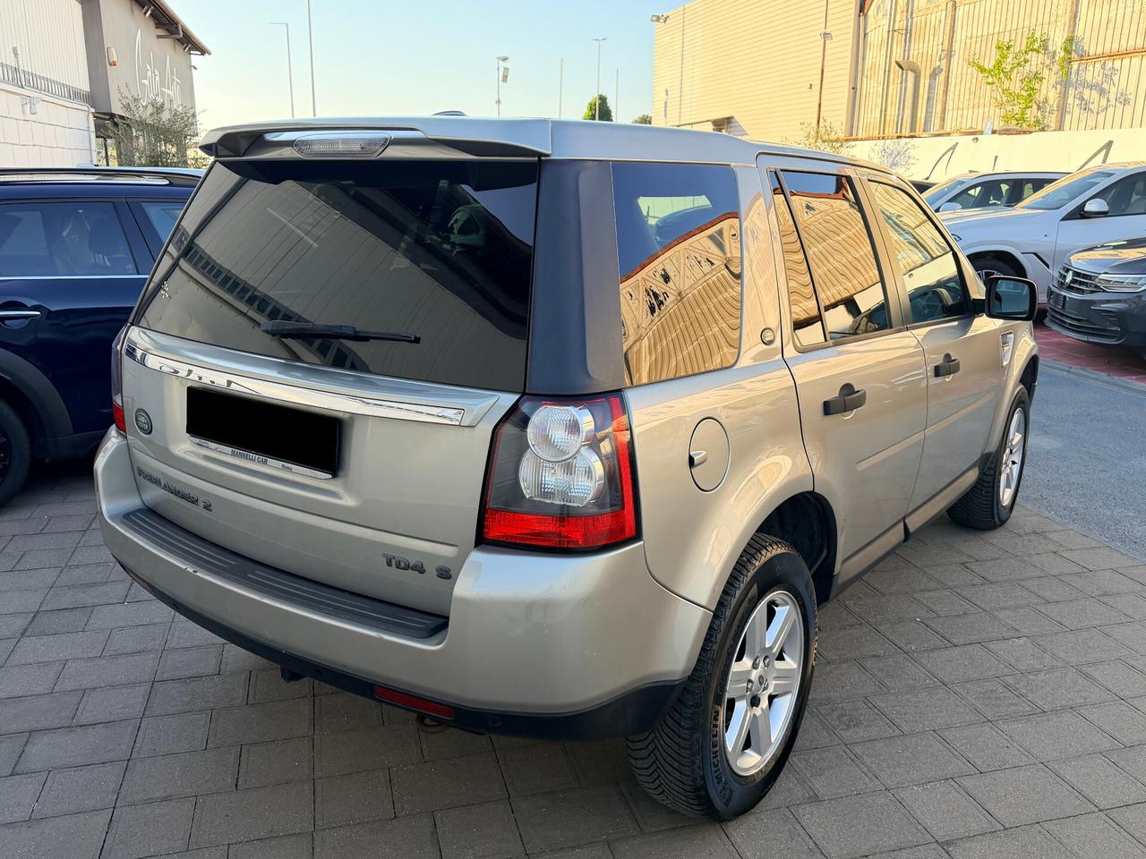 Land Rover Freelander 2 - 2.2 TD4 S.W. SE