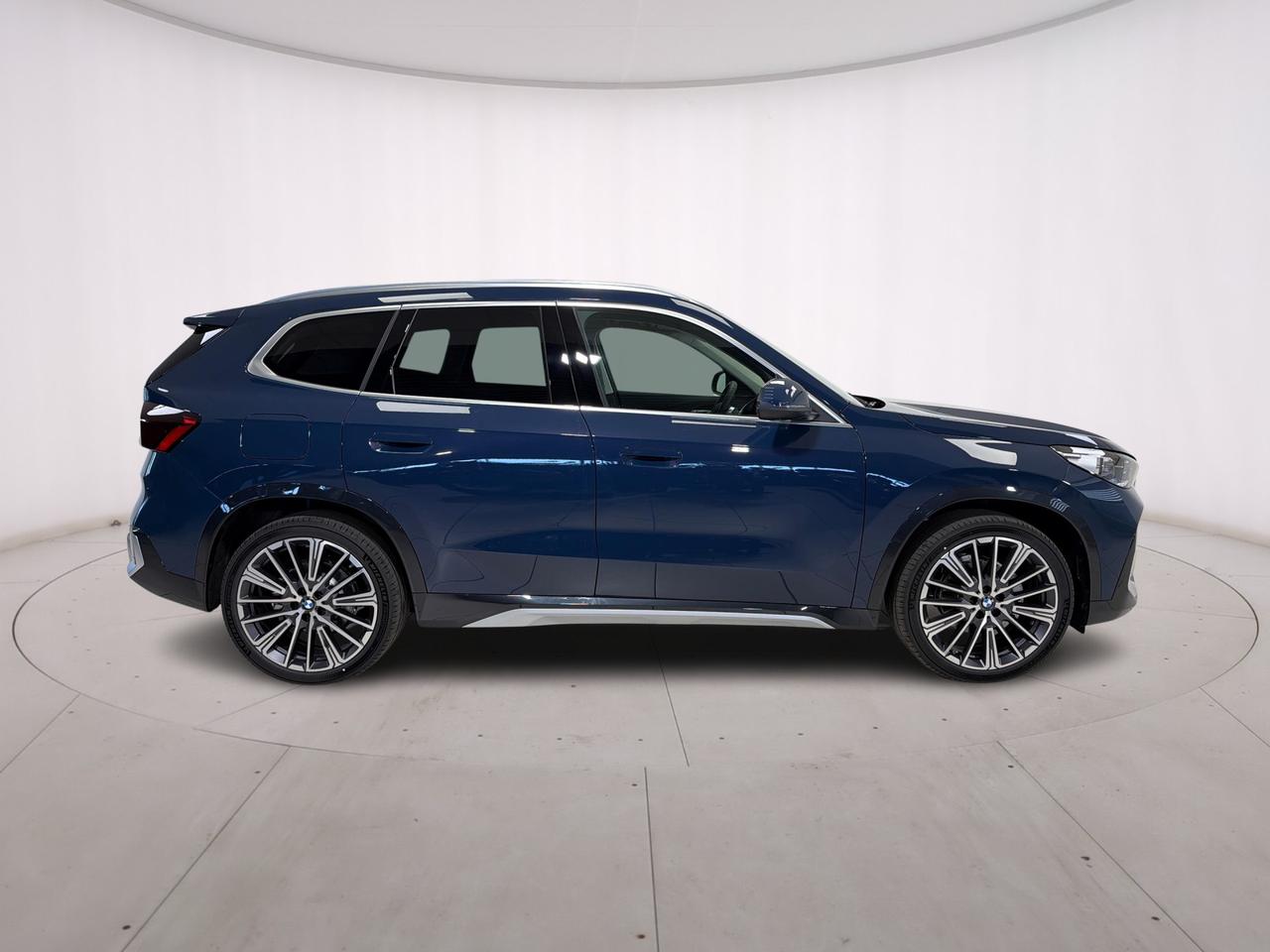 BMW X1 iX1 eDrive20 Pure Edition