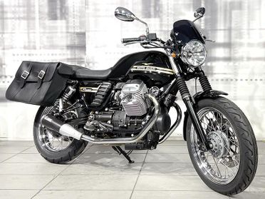 Moto Guzzi V7 Classic 750
