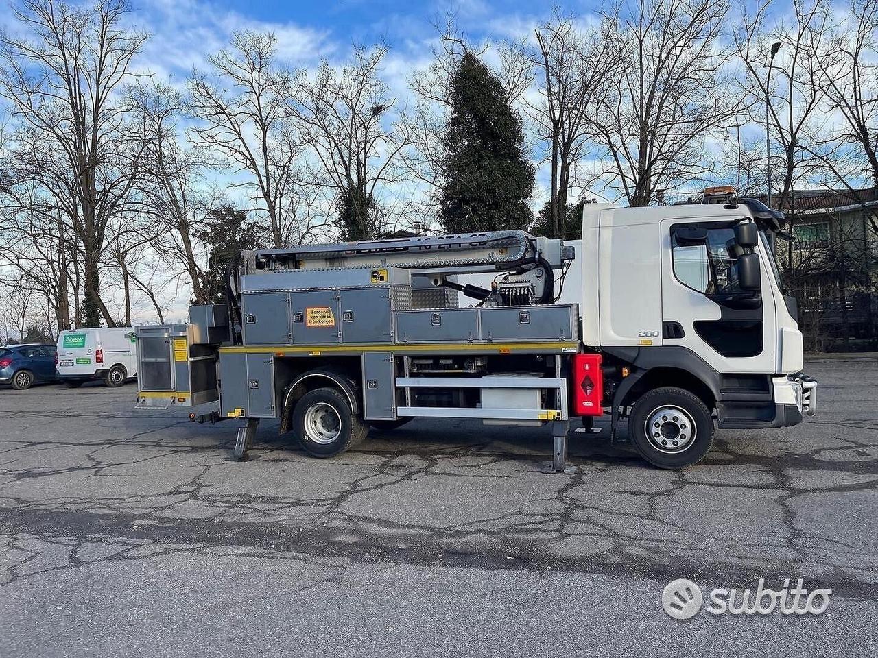 Piattaforma -PARI AL NUOVOO 30 MILA KM -OK PERMUTE